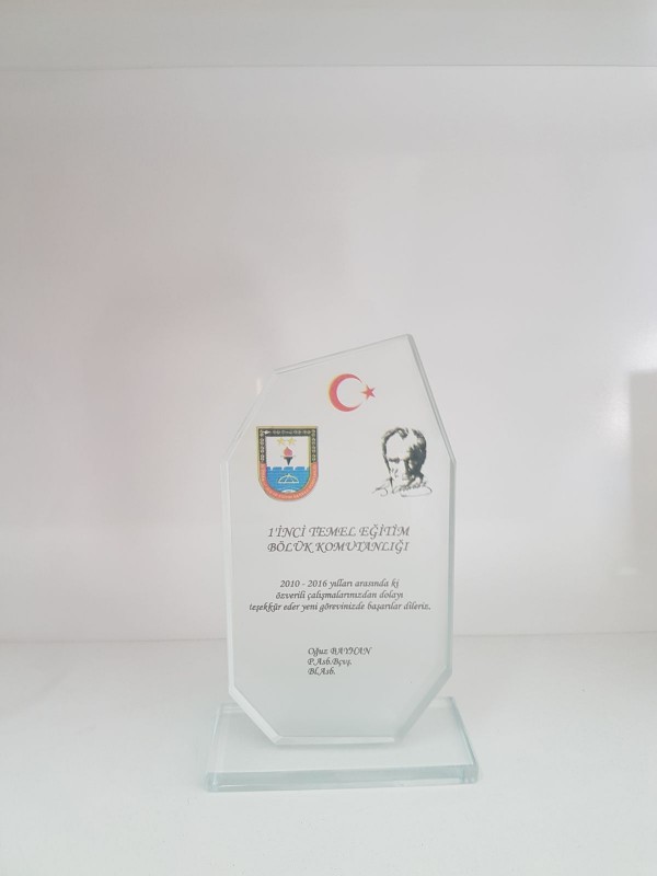 Kristal Plaket No 06
