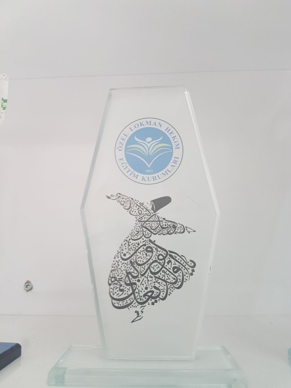 Kristal Plaket No 11